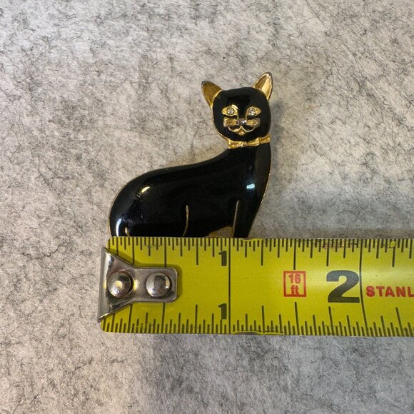 Vintage Enamel Black Cat Brooch With Rhinestone Eyes & Gold-Tone Accents - Picture 5 of 5